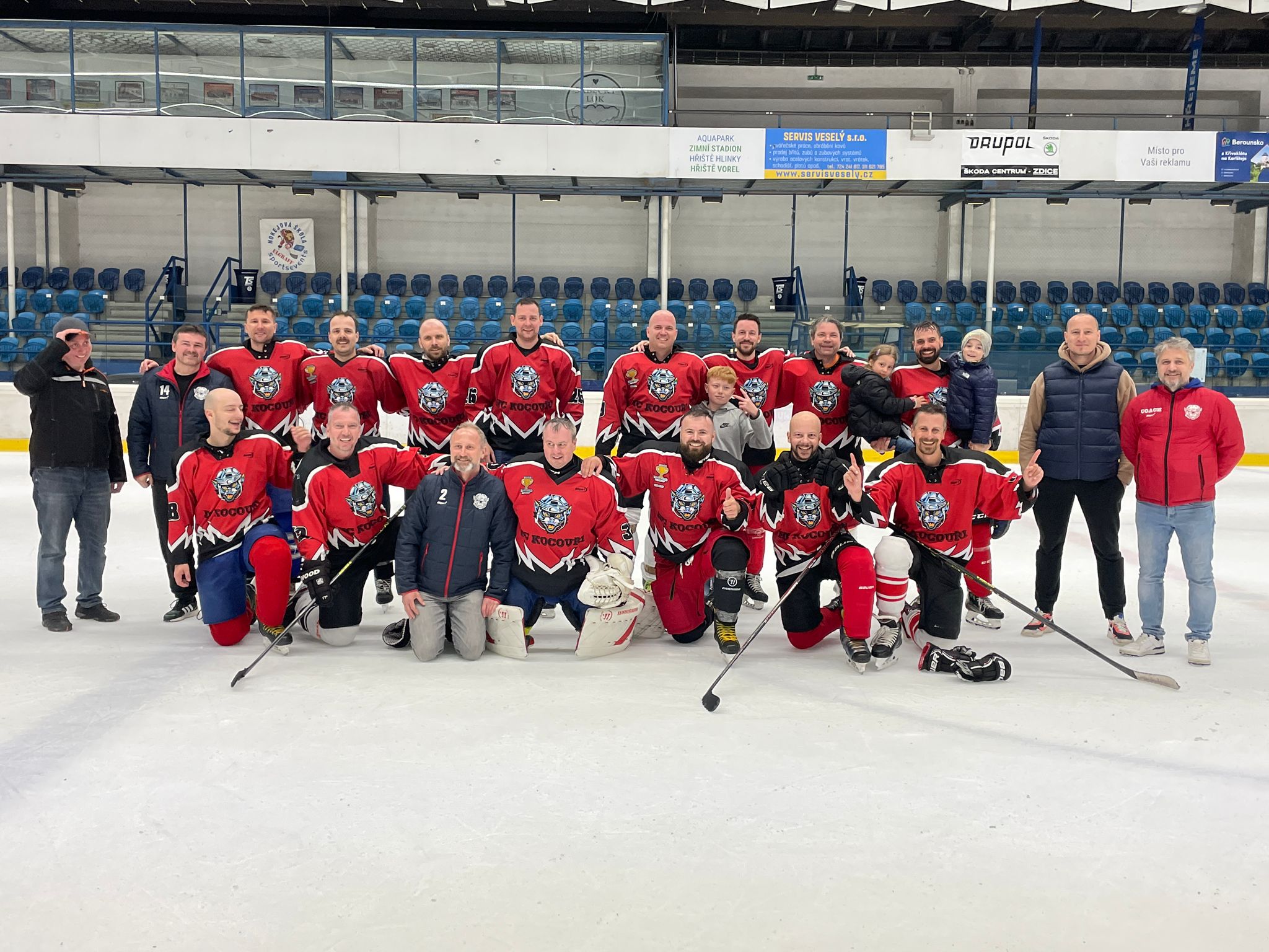 Tým HC Kocouři Beroun na ledě