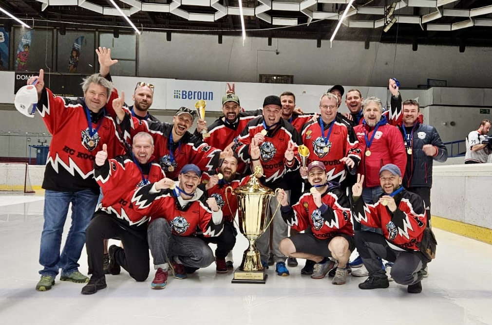 HC Kocouři Beroun – logo na pozadí